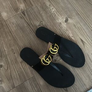 Gucci Black and Gold Women's Sandals